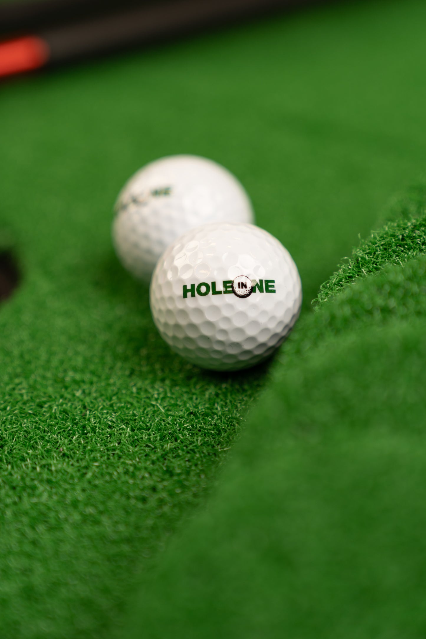 HOLE-IN-ONE golfball